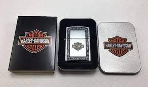Zippo HARLEY DAVIDSON " BARB-WIRE" Massive Plate Special Edition