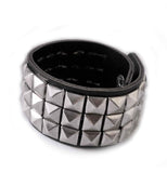 Bracelet TRIPPLE (3 Row) PYRAMID STUD Vintage Style RETRO CLASSIC Real Leather SPECIAL PRICE!